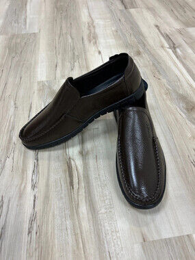 NWOT men’s loafers faux leather brown size 12